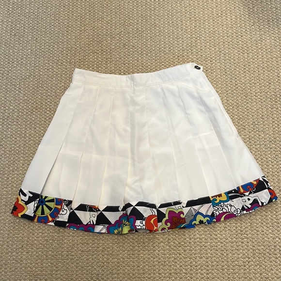 Head Dresses & Skirts - Vintage head tennis skirt